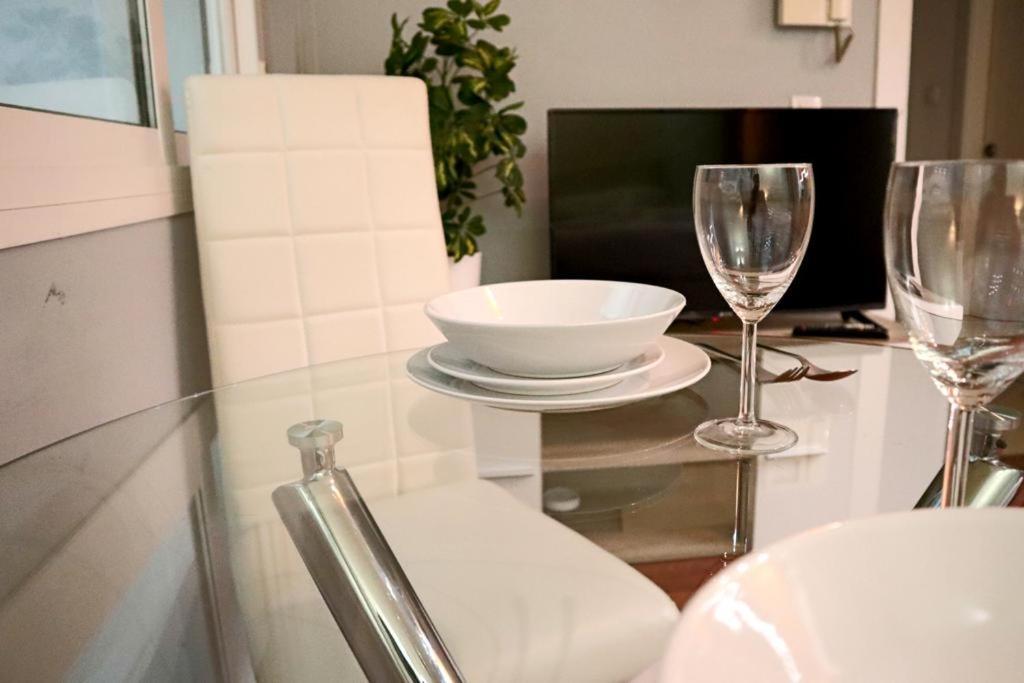 ¡Excelente Ubicacion! Casco Antiguo Malaga Apartment Luaran gambar